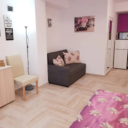 Muncel 3* קונסטנצה